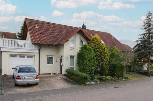 Ansicht Haus - 6 Zimmer Einfamilienhaus zum Kaufen in Wertheim