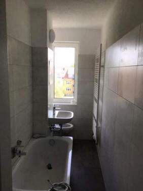 Bad - 2 Zimmer Etagenwohnung in Neubrandenburg