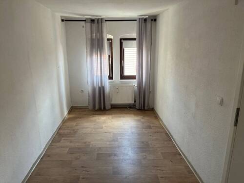 Schlafraum - 2 Zimmer Etagenwohnung zur Miete in Cottbus