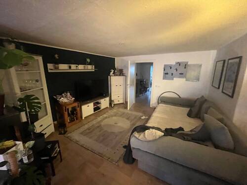 Wohnraum - Etagenwohnung mit 83,00 m&sup2; in Cottbus zur Miete