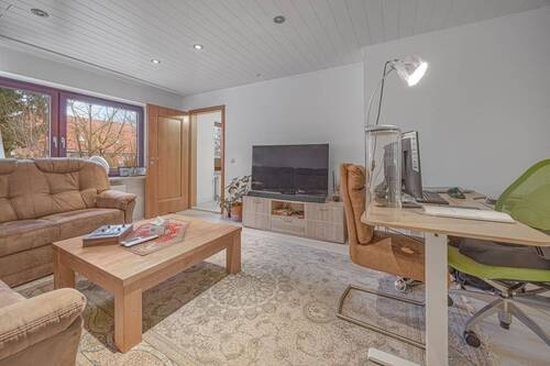 mit Home-Office Möglichkeit - 