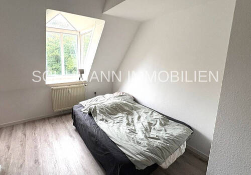 Wohn- Schlafzimmer - 1 Zimmer Etagenwohnung zur Miete in Wilhelmshaven
