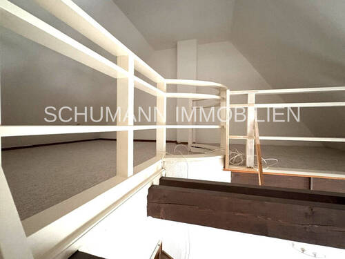 Galerie / Lagerfläche - 