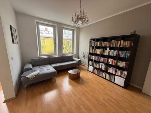 Wohnen - 5 Zimmer Etagenwohnung in Nürnberg