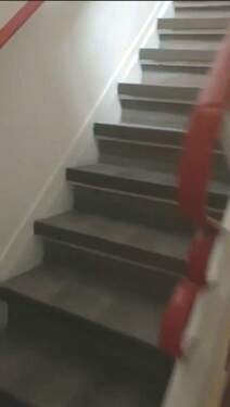 Treppe - Mehrfamilienhaus, Wohnhaus mit 145,00 m&sup2; in Sankt Ingbert zum Kaufen