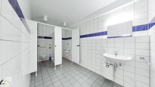 Bathroom_2 - 