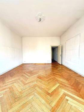 Wohnzimmer - 2 Zimmer Etagenwohnung zum Kaufen in Berlin