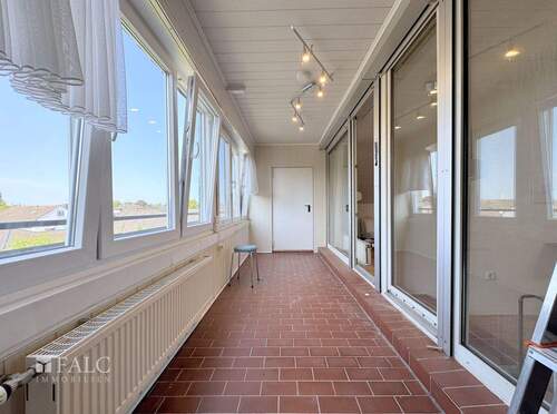 Wintergarten - Etagenwohnung mit 72,00 m&sup2; in Köln zum Kaufen