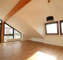 Frisch sanierte Dachgeschosswohnung in Dormagen-Horrem - Dormagen / Horrem