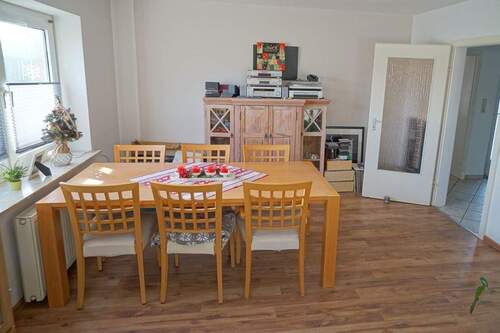 Wohn-/Esszimmer, Ansicht Esszimmerbereich - Mehrfamilienhaus, Wohnhaus mit 180,00 m&sup2; in Lunestedt zum Kaufen