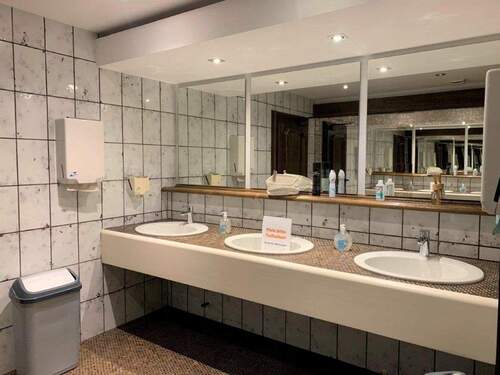 Waschraum Damen-WC - 