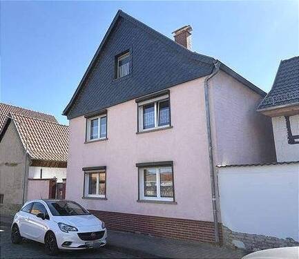 Außenansicht - EFH mit Garten in Edersleben - 120.000,00&nbsp;EUR Kaufpreis, ca.&nbsp; 131,00&nbsp;m&sup2;&nbsp;Wohnfl&auml;che