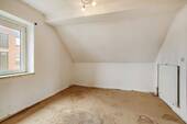 Zimmer Haus b. - 