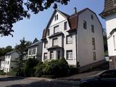 Straßenansicht - klassische Vierzimmer - Altbauwohnung mit Terrasse in der Lüdenscheider Innenstadt