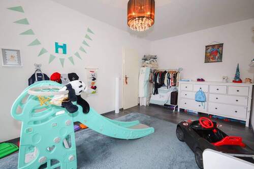 Schlafzimmer/Kinderzimmer - 