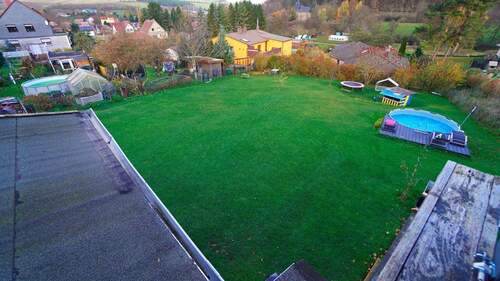 Einen guten Überblick, was Ihre Kinder so treiben, haben Sie von der Terrasse aus - 