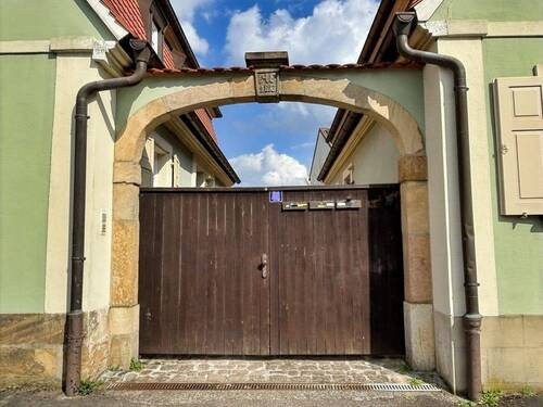 Zufahrt - Grundstück in Hallstadt zum Kaufen