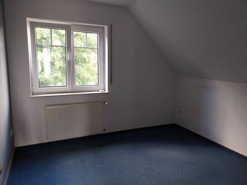 2. Kinderzimmer oder Büro - 