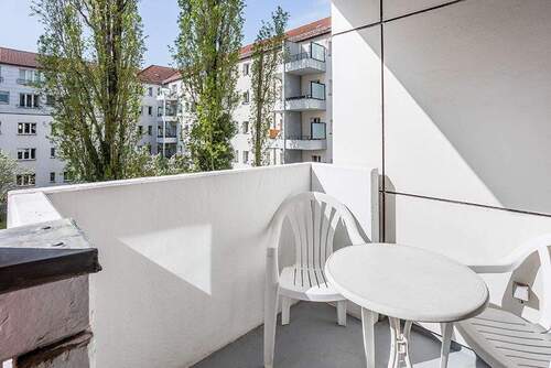 Balkon - 1 Zimmer Etagenwohnung in Berlin