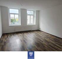 Döbeln! Ihr neuer Lieblingsplatz ... hell und gemütlich ... Tageslichtbad mit Wanne!