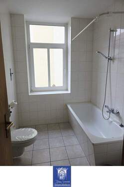 Bad - Etagenwohnung mit 68,00 m&sup2; in Döbeln zur Miete