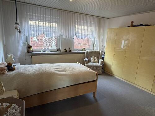 Schlafzimmer (2) - 