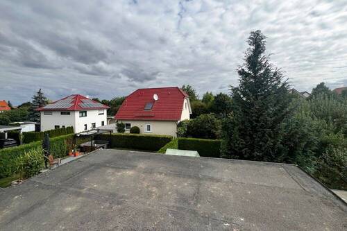 Dachfläche wartet auf Gestaltung - 