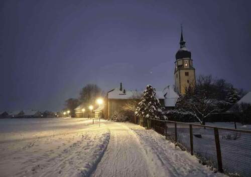 Winterliches Idyll im Ort des Baugrundstücks - Neuer Preis: Baugrundstück in beliebter Wohnlage zwischen Erfurt, Gotha und Arnstadt: Nesse-Apfelstädt-Gemeinde