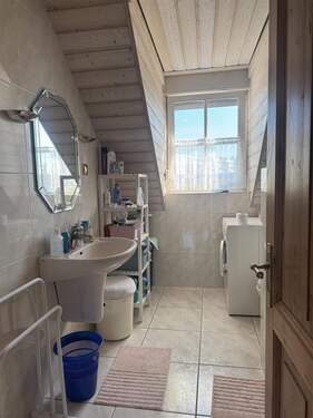 Badezimmer DG rechts - 