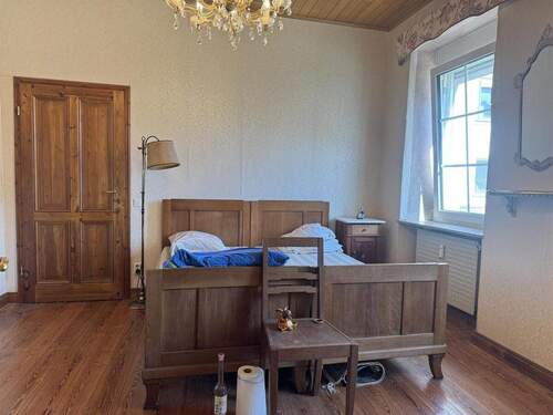 Schlafzimmer EG rechts - 