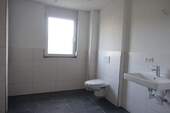 Badezimmer - 3 Zimmer Etagenwohnung zur Miete in Forchheim