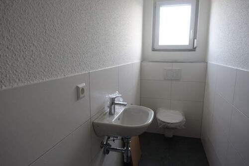 Gäste-WC - 3 Zimmer Etagenwohnung in Forchheim