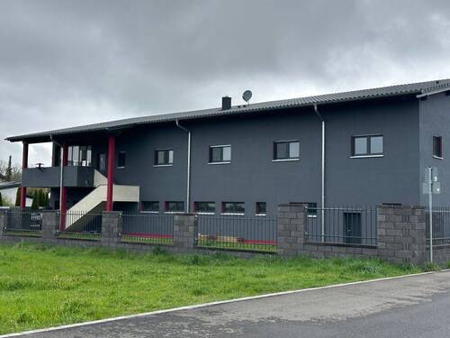 Ansicht - Mehrfamilienhaus, Wohnhaus zum Kaufen in Türkheim