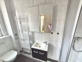 Bad mit FE, DU, WC - 