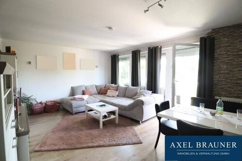 Wohnzimmer - 4 Zimmer Etagenwohnung in Stuhr