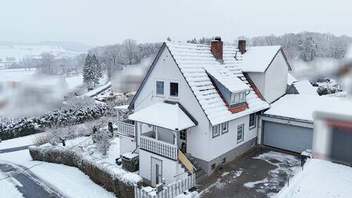Straßenansicht - 9 Zimmer Einfamilienhaus zum Kaufen in Schrecksbach