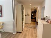 Flur - 4 Zimmer Etagenwohnung zum Kaufen in Haar