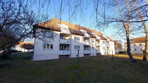 Außenansicht - Eigentumswohnung in Böhlen - 108.000,00&nbsp;EUR Kaufpreis, ca.&nbsp; 59,70&nbsp;m&sup2;&nbsp;Wohnfl&auml;che