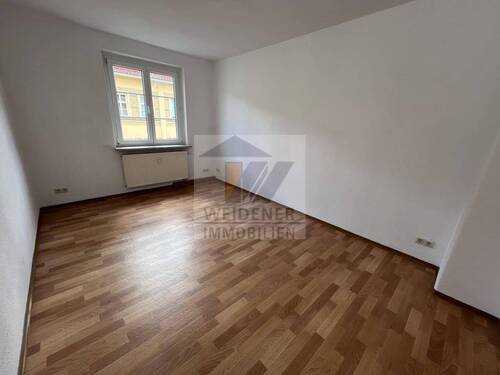 Wohnzimmer - 2 Zimmer Etagenwohnung in Gera