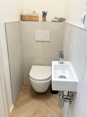 Gäste - WC - Reihenmittelhaus mit 130,00 m² in Bremen zum Kaufen