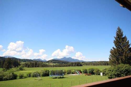 Wohnen am Ortsrand – Natur pur mit Ausblick - 