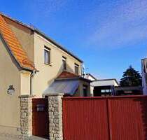 RESERVIERT! Ideal für KFZ-Schrauber oder Wohnmobilbesitzer - Einfamilienhaus mit LKW-Garage und Nebengelass zwischen Weimar und Sömmerda - Am Ettersberg Berlstedt