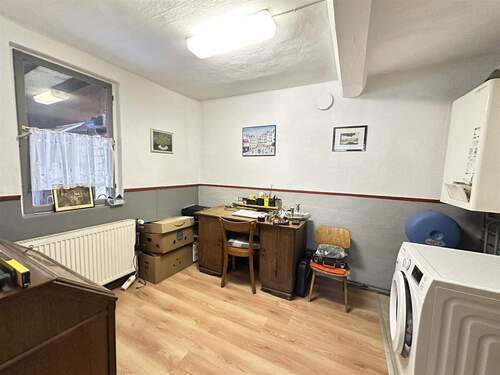 Hauswirtschaftsraum/Büro - 