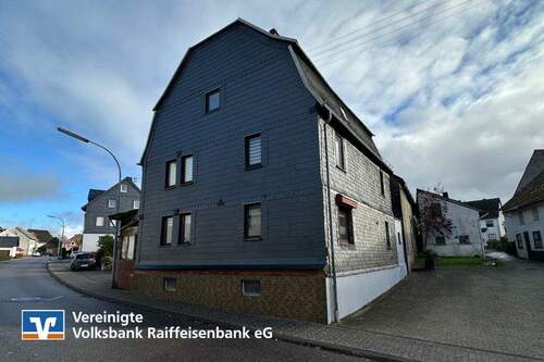 Bild 2 - 7 Zimmer Einfamilienhaus zum Kaufen in Kappel