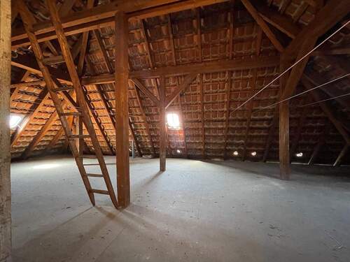 Trockenboden Dachgeschoss - 