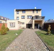 Einfamilienhaus mit Ausbaupotenzial, Garagen und Wintergarten - innenstadtnah - Magdeburg Sudenburg