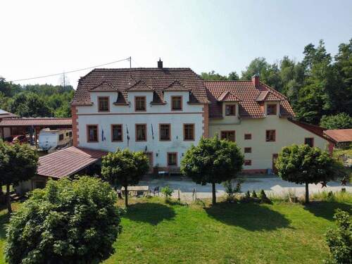 Frontansicht - Mehrfamilienhaus, Wohnhaus zum Kaufen in Waldmohr