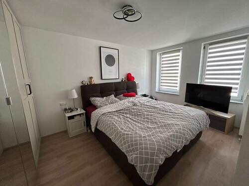 Schlafzimmer 2.jpg - 