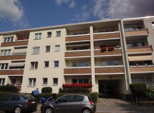 Straßenansicht.jpg - 2 Zimmer Etagenwohnung zum Kaufen in Berlin