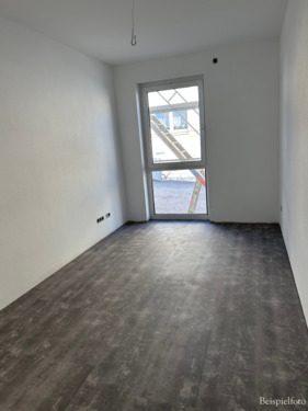Bild 2 - 4 Zimmer Etagenwohnung zur Miete in Kronach
